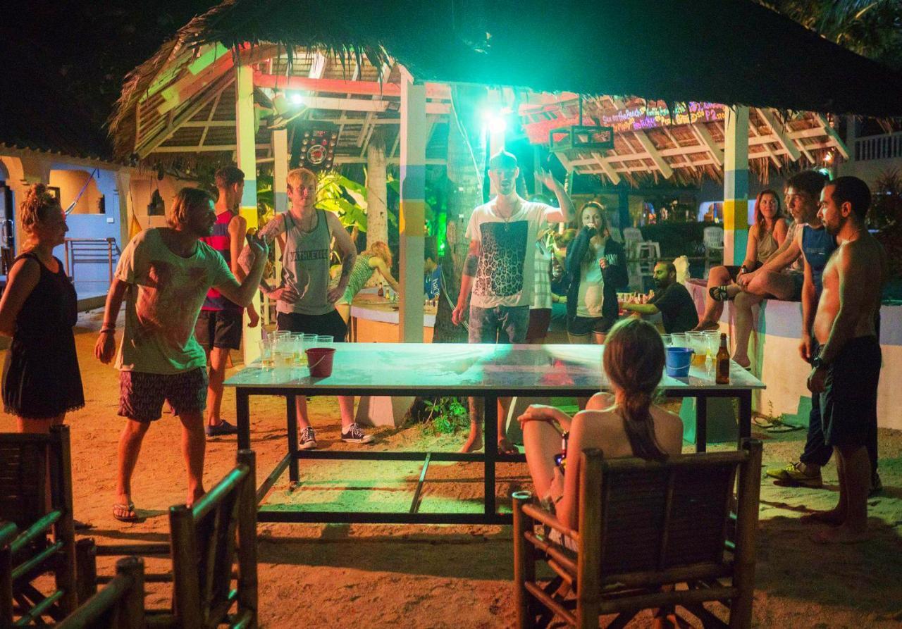 Asia Blue - Beach Hostel Hacienda Ko Pha Ngan Exterior foto